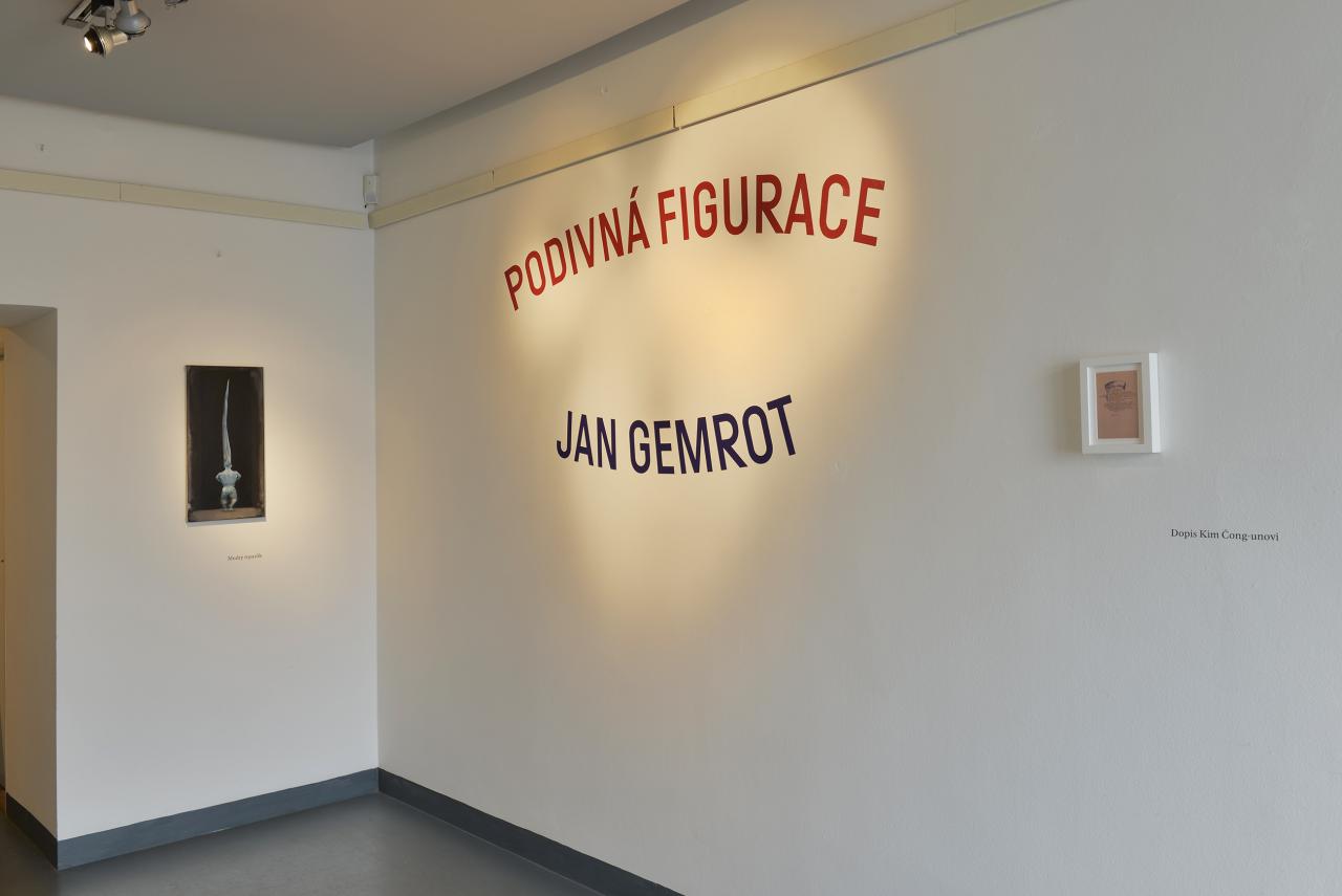 instalation vltavin gallery, prague 2017